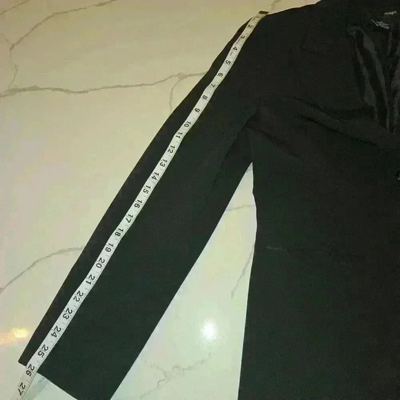 Hennes Fitted Black Blazer sz10 - Picture 11 of 11